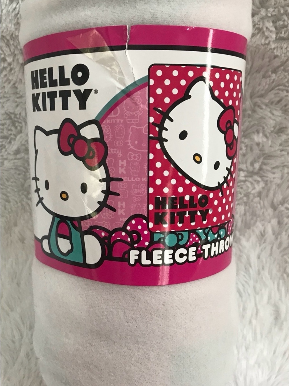 Hello Kitty Fleece Throw blanket, Brand NEW!
